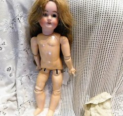 hartmann 21 nude view